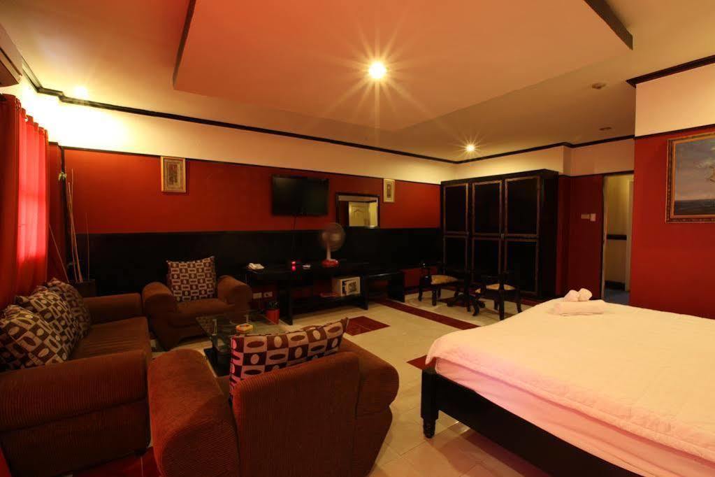 Angeles Palace Hotel Ngoại thất bức ảnh